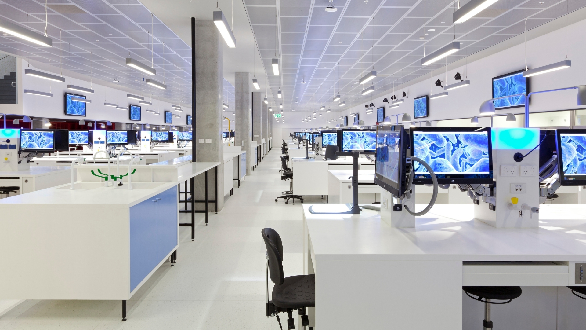 Bringing you the UTS campus, virtually University of Technology Sydney